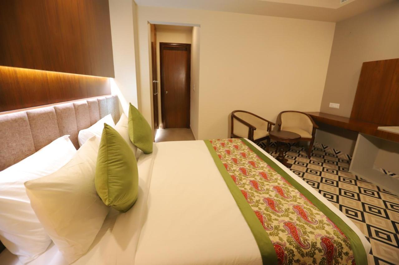 Ip Royal Hotel - New Delhi Extérieur photo