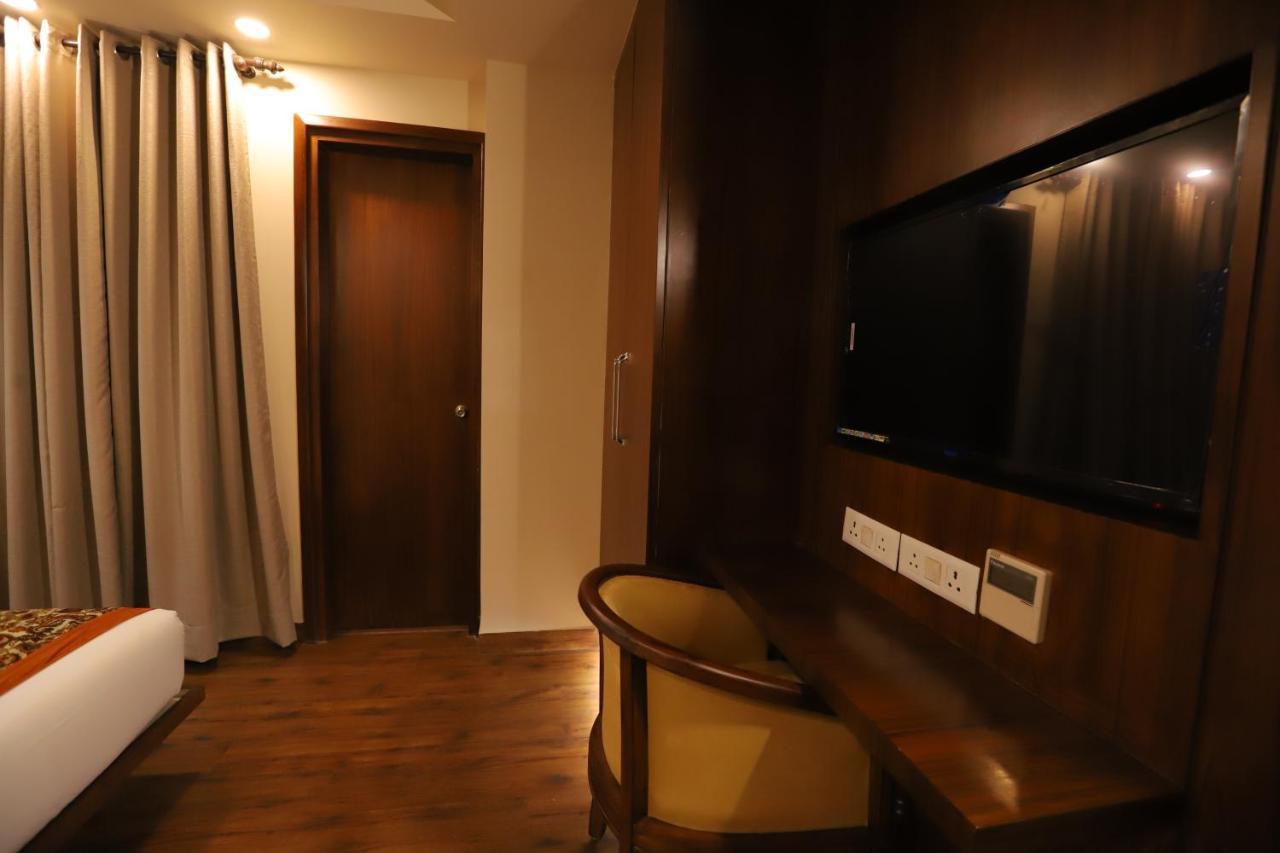 Ip Royal Hotel - New Delhi Extérieur photo