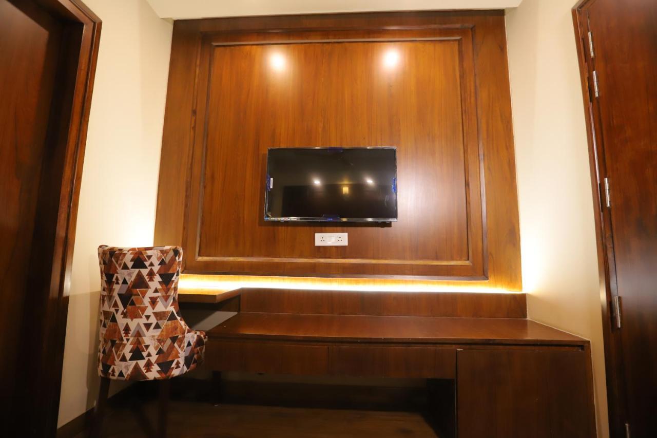 Ip Royal Hotel - New Delhi Extérieur photo