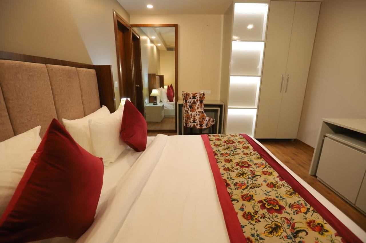 Ip Royal Hotel - New Delhi Extérieur photo