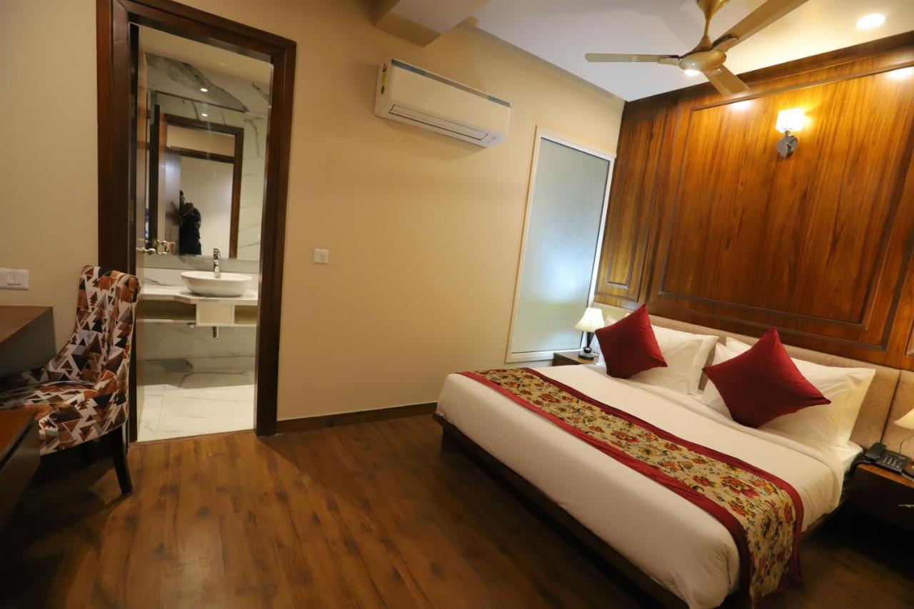 Ip Royal Hotel - New Delhi Extérieur photo