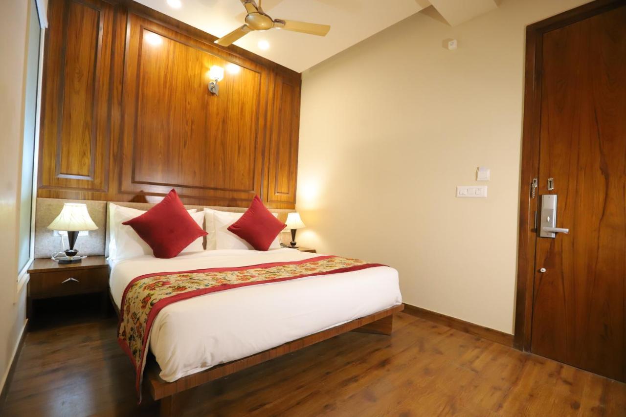 Ip Royal Hotel - New Delhi Extérieur photo